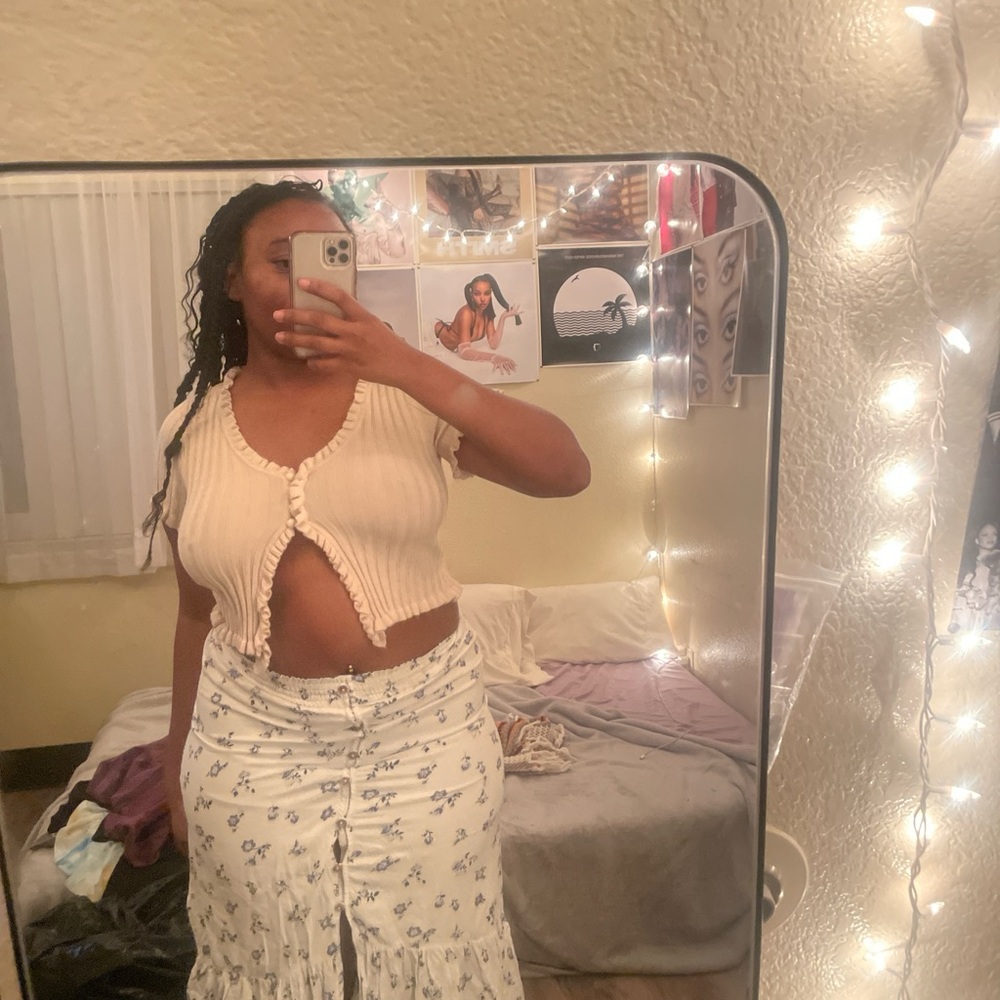 SHEIN Cream and Tan Crop Buttoned Blouse